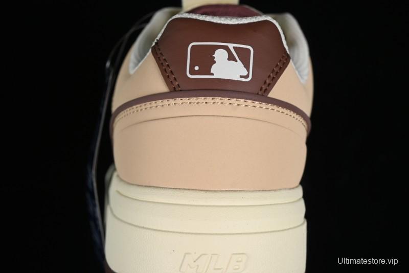 MLB Chunky Liner Basic New York Yankees Thick Sole Casual Sneakers with 6cm Height Increase - 3ASXCA12N43BGS