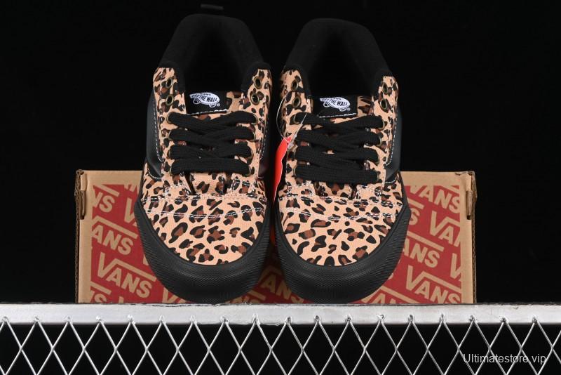 Vans Classics Knu Skool Retro Sneakers with Enlarged Toe and Thickened Trim - VN000CSQW3ZT188