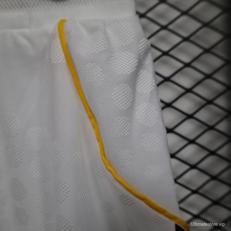 Player Version 25/26 Real Madrid Home Shorts