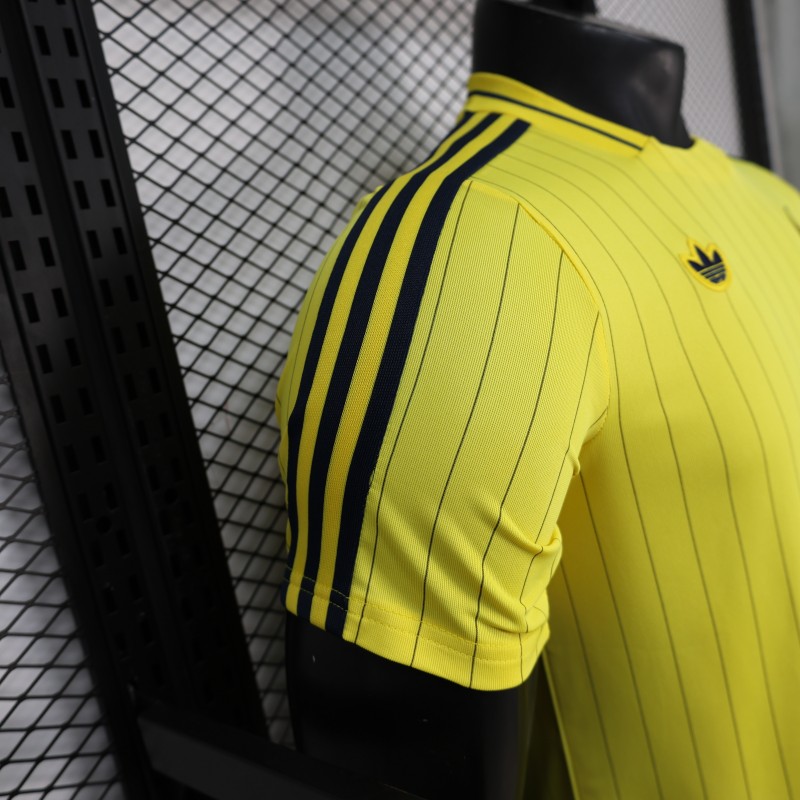 25/26 Player Version Al Nassr FC Yellow with Thin Black Pinstripes Jersey