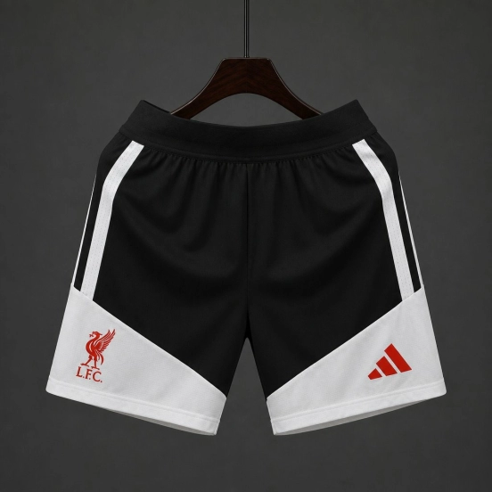 Player Version 26/27 Liverpool Black Shorts with Pockets